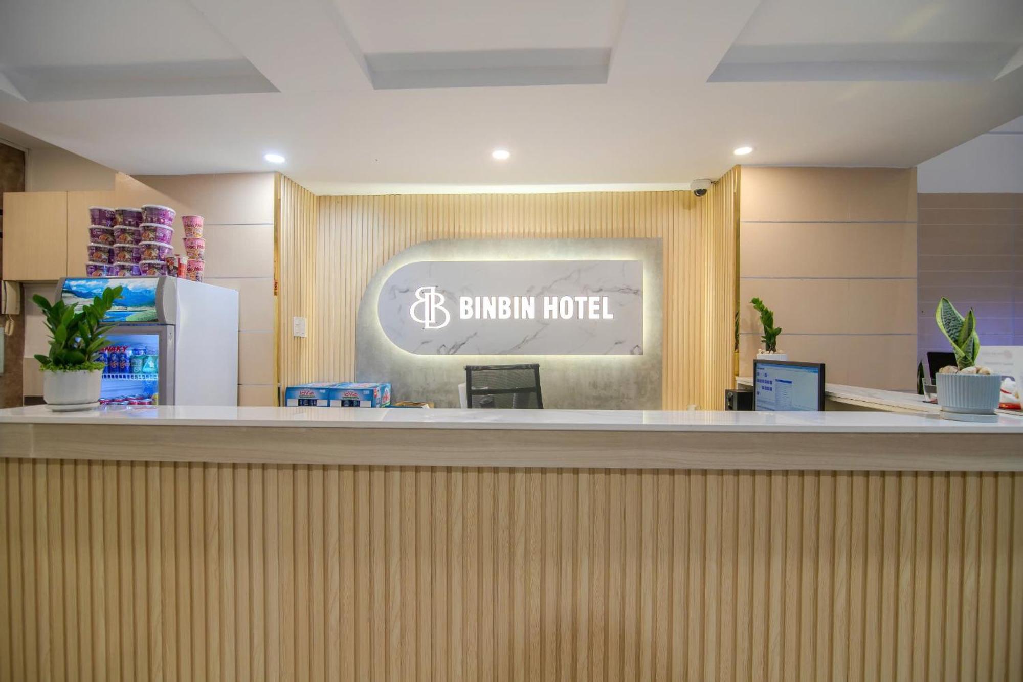 Bin Bin Hotel 5 - Near Lotte Mart D7 Хошимин Экстерьер фото